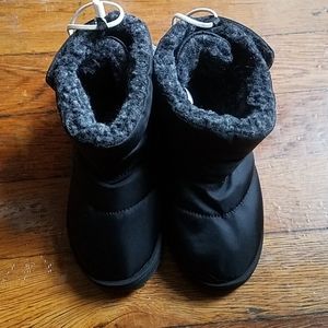Zara snow boots